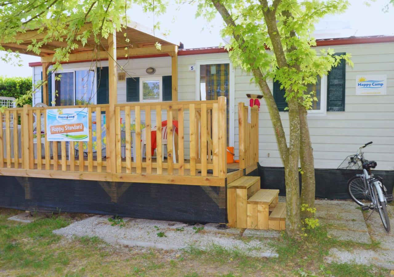 Happy Camp Mobile Homes In Camping Villaggio Internazionale سان مينايو المظهر الخارجي الصورة